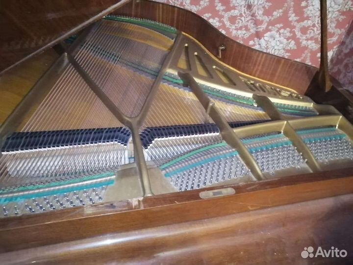 Кабинетный Рояль Ronisch