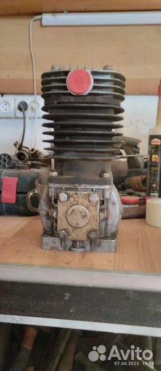 Компрессор автомобильный