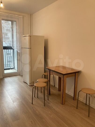 2-к. квартира, 60 м², 7/17 эт.