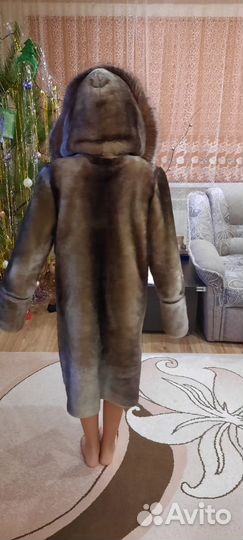 Шуба норковая и шуба мутоновая с бу