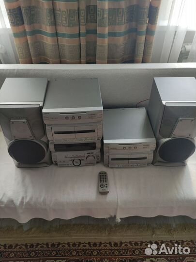 Музыкальный центр sony STR -W550