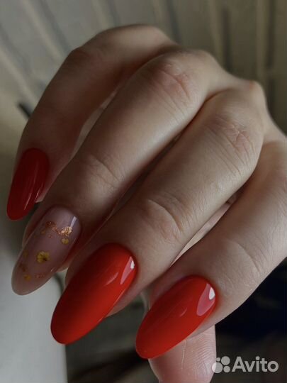 Маникюр/педикюр