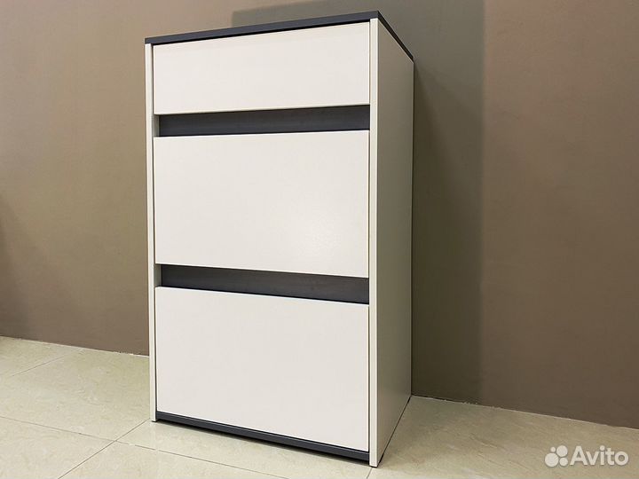 Тумба в прихожую