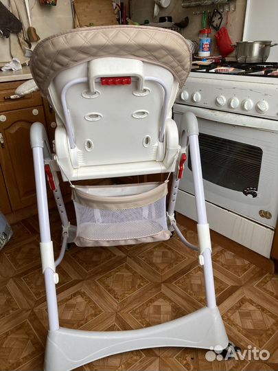 Стульчик для кормления babyton