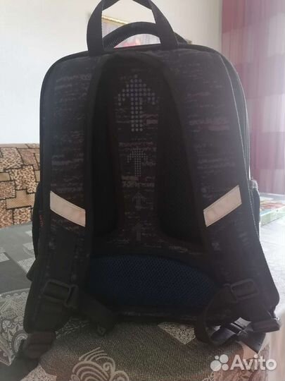 Рюкзак школьный для мальчика ортопедический