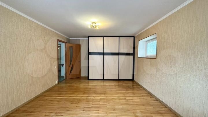 2-к. квартира, 57,7 м², 1/12 эт.