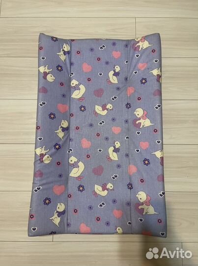 Пеленальный столик