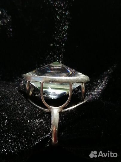 Серебряное кольцо горный хрусталь