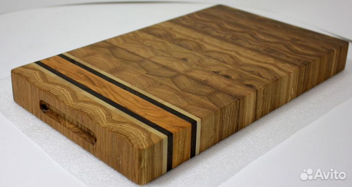 Дубовая торцевая разделочная доска