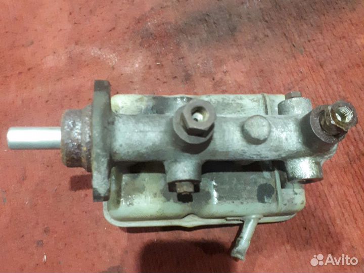 Главный тормозной цилиндр ауди 100 с3