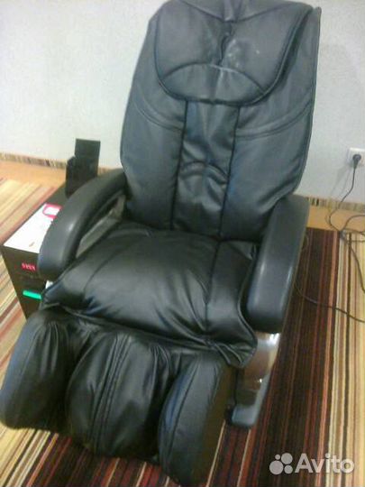 Продам Массажное кресло