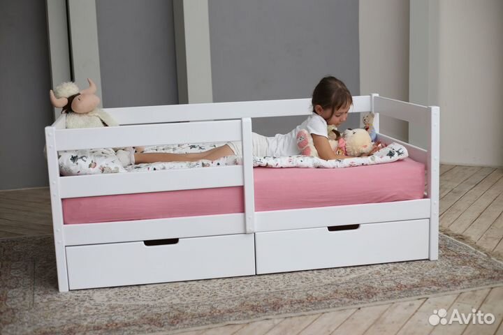 Кровать сканди с ящиками