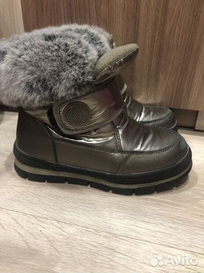 Зимние сапожки для девочки