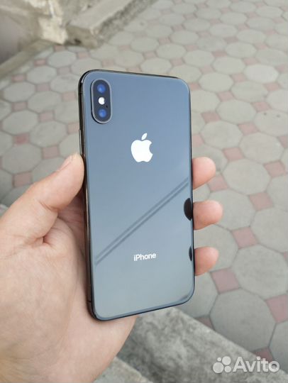 iPhone X, 256 ГБ