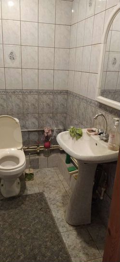 Дом 180 м² на участке 4 сот.