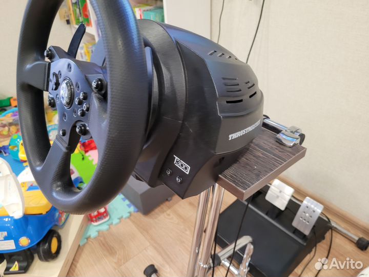 Игровой руль thrustmaster t300 gt + стойка