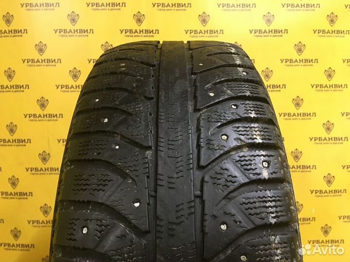 Bridgestone Ice Cruiser 7000 205/55 R16 91T