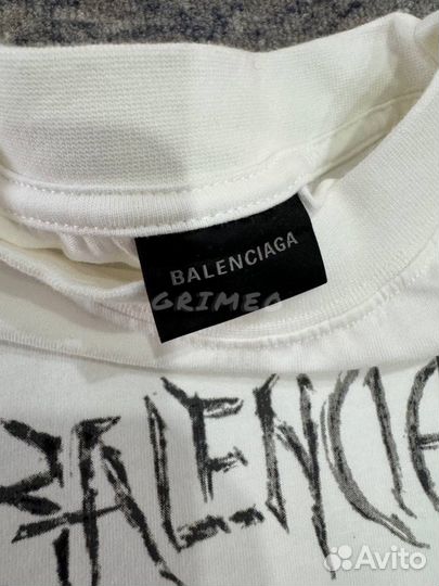 Футболка Balenciaga