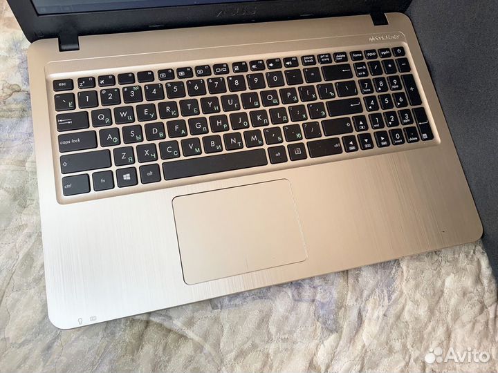 Ноутбук Asus X540SC 4 Ядра / GeForce / SSD + Сумка