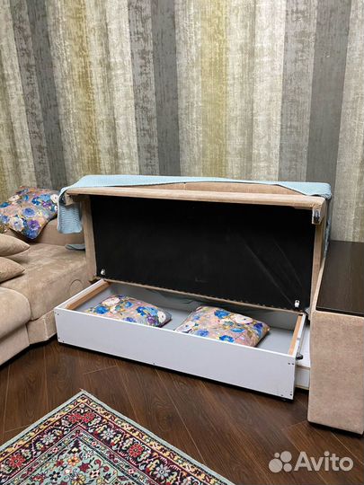 Угловой диван