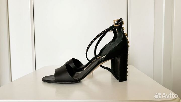 Босоножки ninolilua