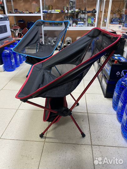 Компактный складной стул в автомобиль