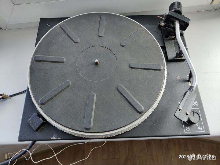 Стол от винилового проигрывателя Unitra g-602