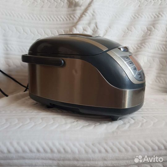 Мультиварка redmond бу rmc-m4501 чаша 5л