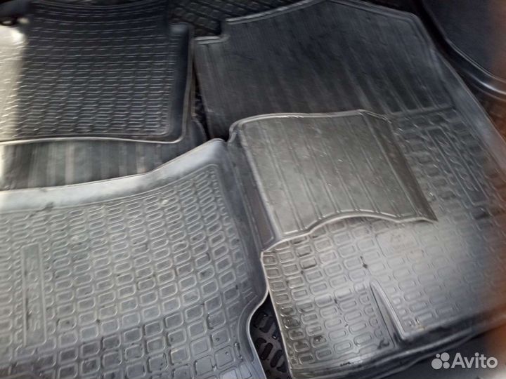 Коврики на Солярис