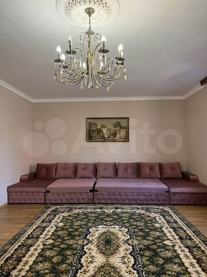 Дом 200 м² на участке 4 сот.