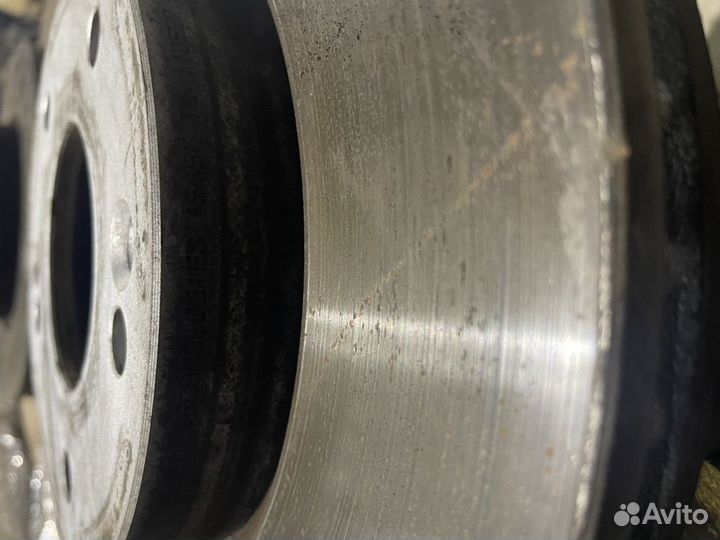 Диски тормозные колодки передние kia ceed 2 JD ком