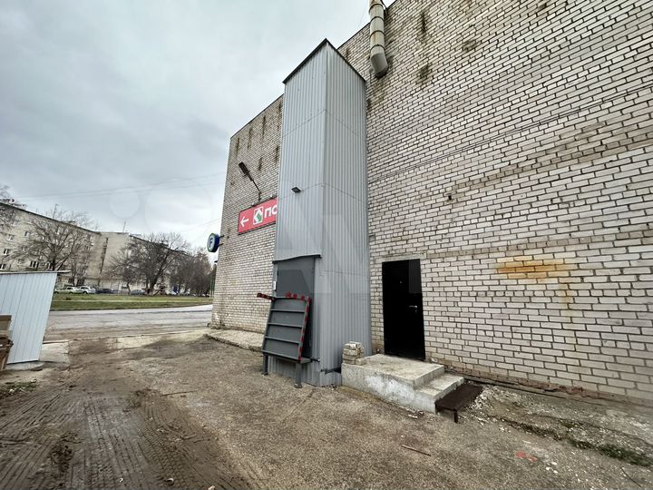 Здание с федеральными арендатороми, 768 м²