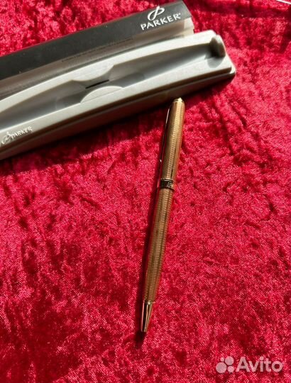 Шариковая ручка Parker