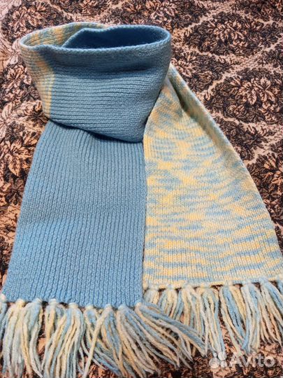 Шарф вязаный женский