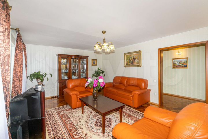 4-к. квартира, 115 м², 7/10 эт.
