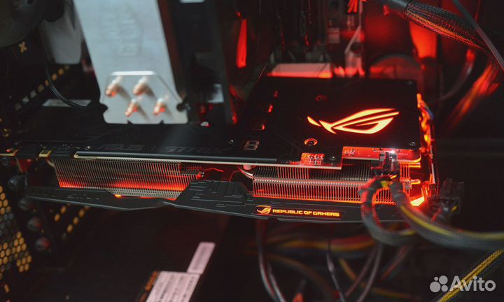 Видеокарта Asus 1070 rog strix 8gb