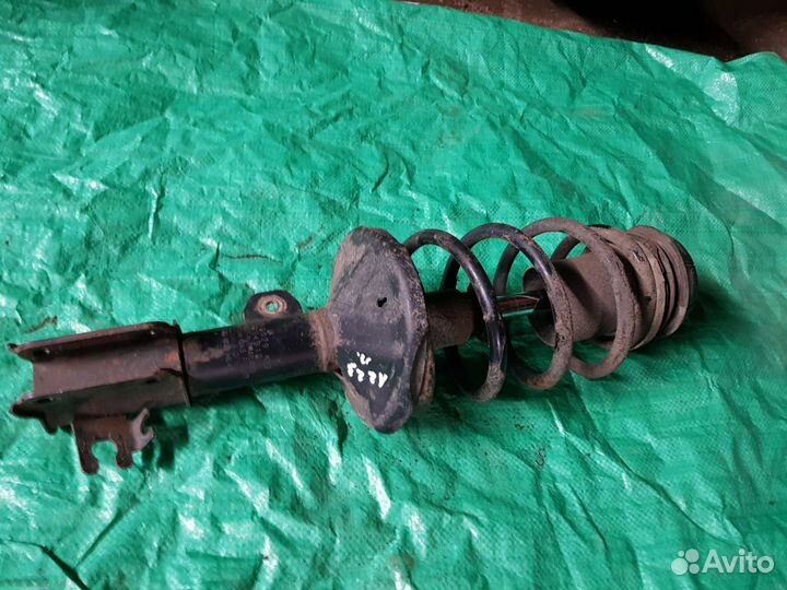 Амортизатор передний правый Chevrolet lacetti