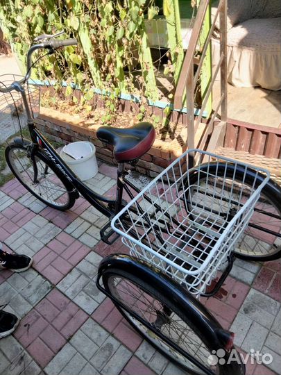 Трехколесный велосипед для взрослых