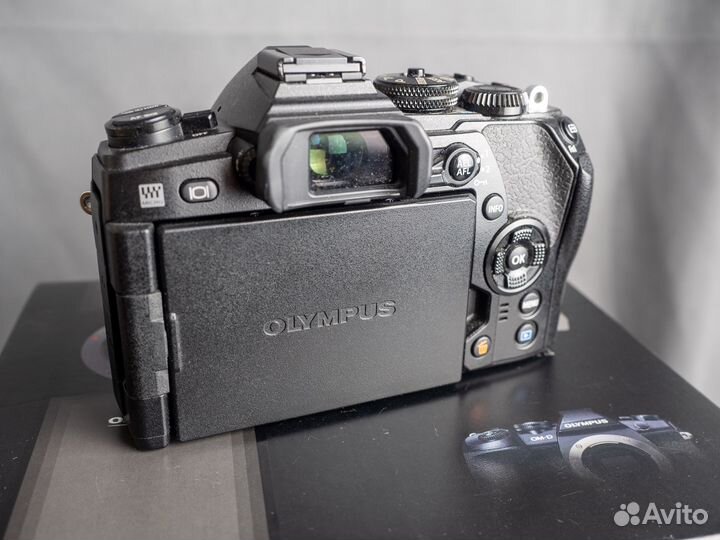 Фотоаппарат Olympus OM-D E-M1 Mark II body