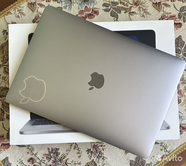 Macbook pro 13 m1