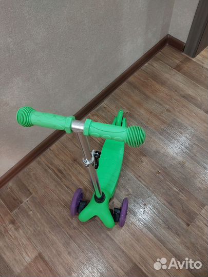 Самокат детский трехколесный