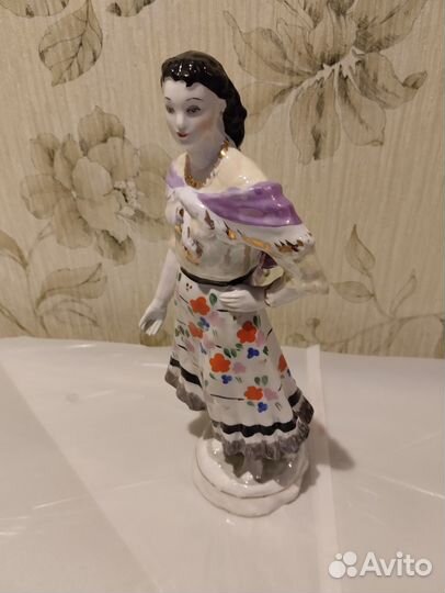 Фарфоровые статуэтки СССР