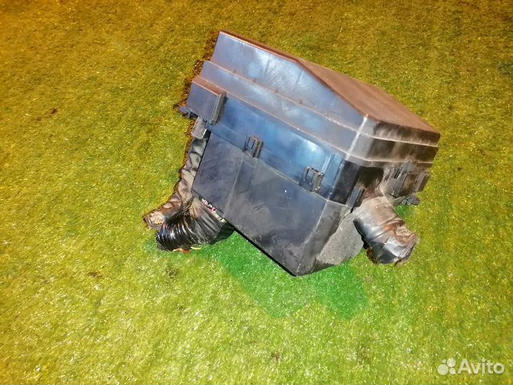 Блок предохранителей Mitsubishi Outlander Xl CW5W