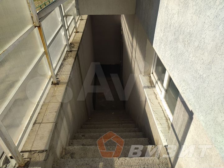 Аренда в цоколе с высокими потолками