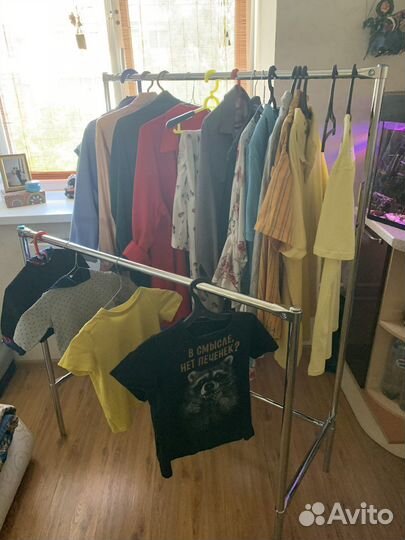 Вешалка для одежды напольная