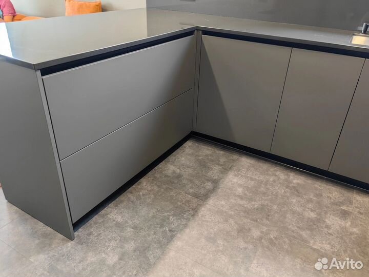 Кухонный гарнитур на заказ