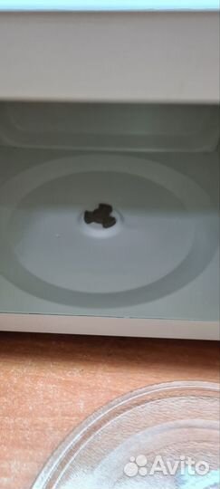 Микроволновая печь vitek VT-1650 (20л) бу