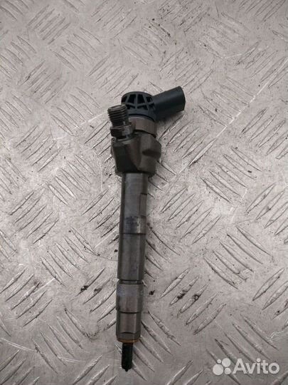 Форсунка топливная BMW 4 F32/F33/F36 рест. F33
