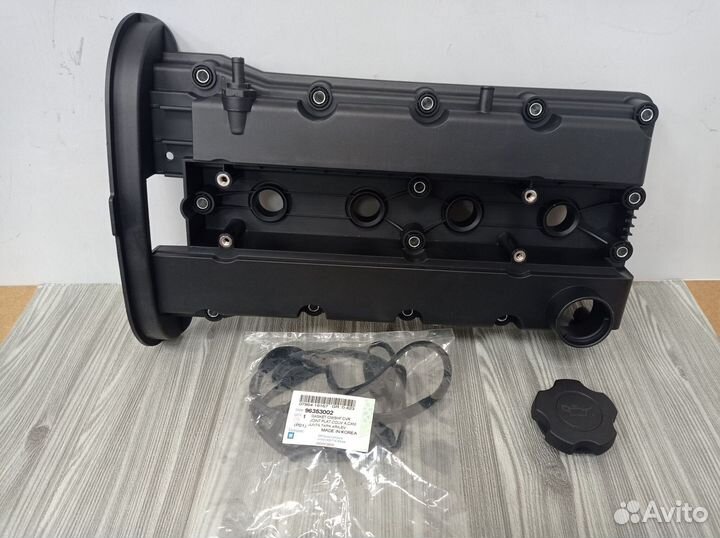 Оригинальная клапанная крышка Круз Лачетти 1.4-1.6