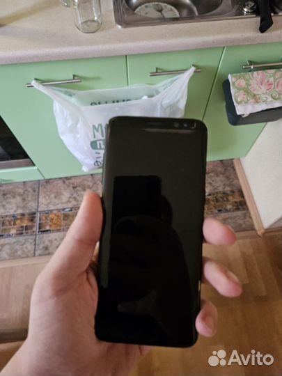 Samsung Galaxy S8, 4/64 ГБ
